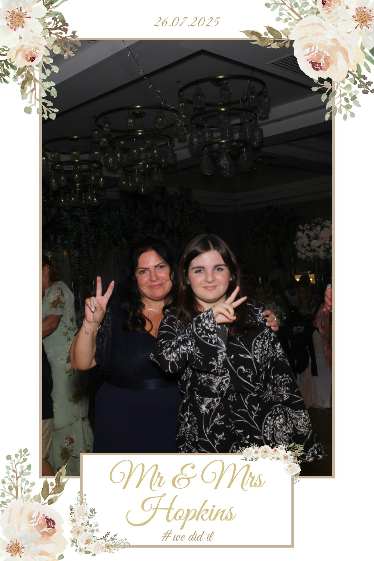 Mr & Mrs Hopkins' Wedding | View more photos from the event at gallery.liverpoolselfiemirror.co.uk/u/LiverpoolSelfieMirror/Mr-Mrs-Hopkins-Wedding