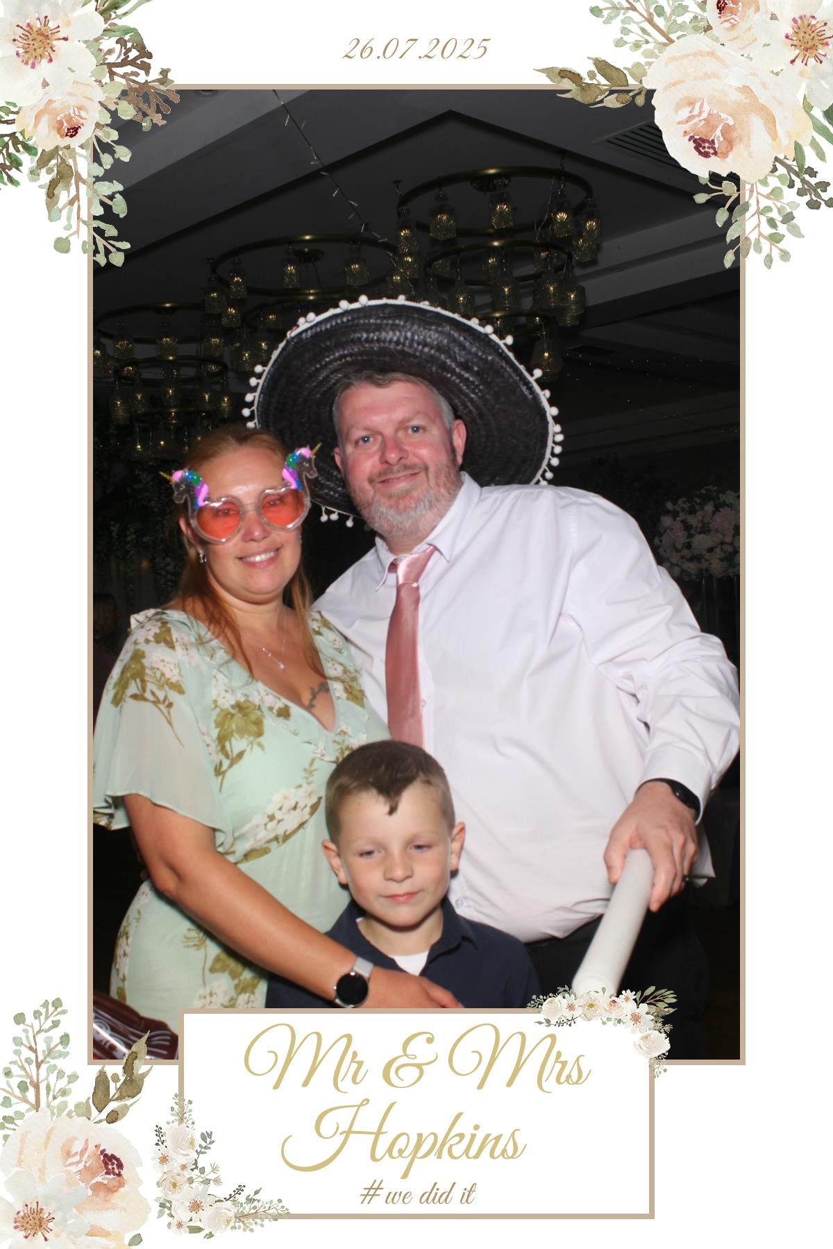 Mr & Mrs Hopkins' Wedding | View more photos from the event at gallery.liverpoolselfiemirror.co.uk/u/LiverpoolSelfieMirror/Mr-Mrs-Hopkins-Wedding