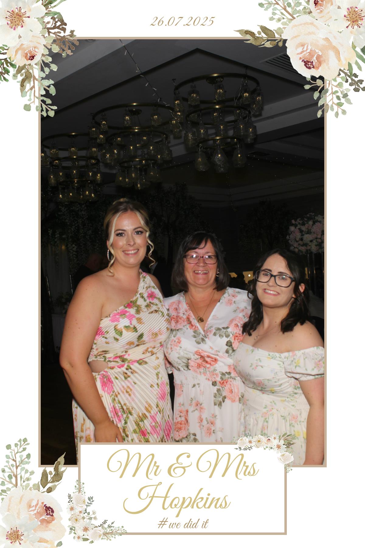 Mr & Mrs Hopkins' Wedding | View more photos from the event at gallery.liverpoolselfiemirror.co.uk/u/LiverpoolSelfieMirror/Mr-Mrs-Hopkins-Wedding