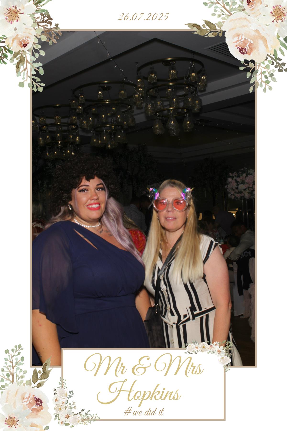 Mr & Mrs Hopkins' Wedding | View more photos from the event at gallery.liverpoolselfiemirror.co.uk/u/LiverpoolSelfieMirror/Mr-Mrs-Hopkins-Wedding
