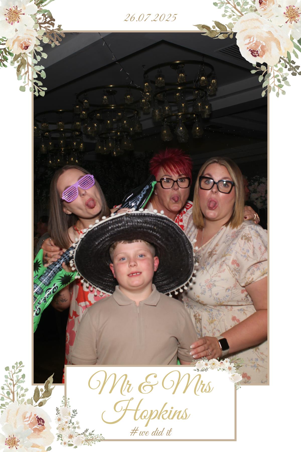 Mr & Mrs Hopkins' Wedding | View more photos from the event at gallery.liverpoolselfiemirror.co.uk/u/LiverpoolSelfieMirror/Mr-Mrs-Hopkins-Wedding