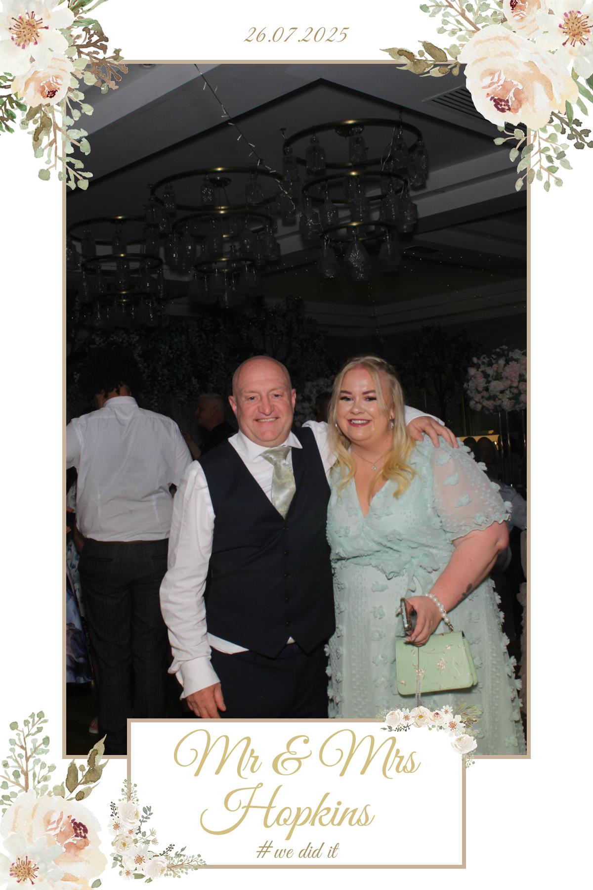 Mr & Mrs Hopkins' Wedding | View more photos from the event at gallery.liverpoolselfiemirror.co.uk/u/LiverpoolSelfieMirror/Mr-Mrs-Hopkins-Wedding