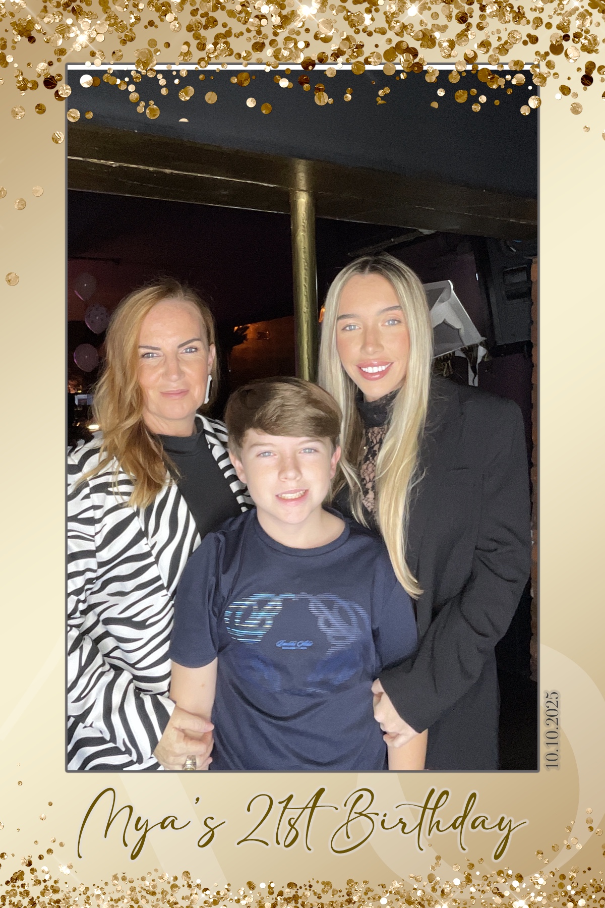 Mya's 21st Birthday | View more photos from the event at gallery.liverpoolselfiemirror.co.uk/u/LiverpoolSelfieMirror/Myas-21st-Birthday