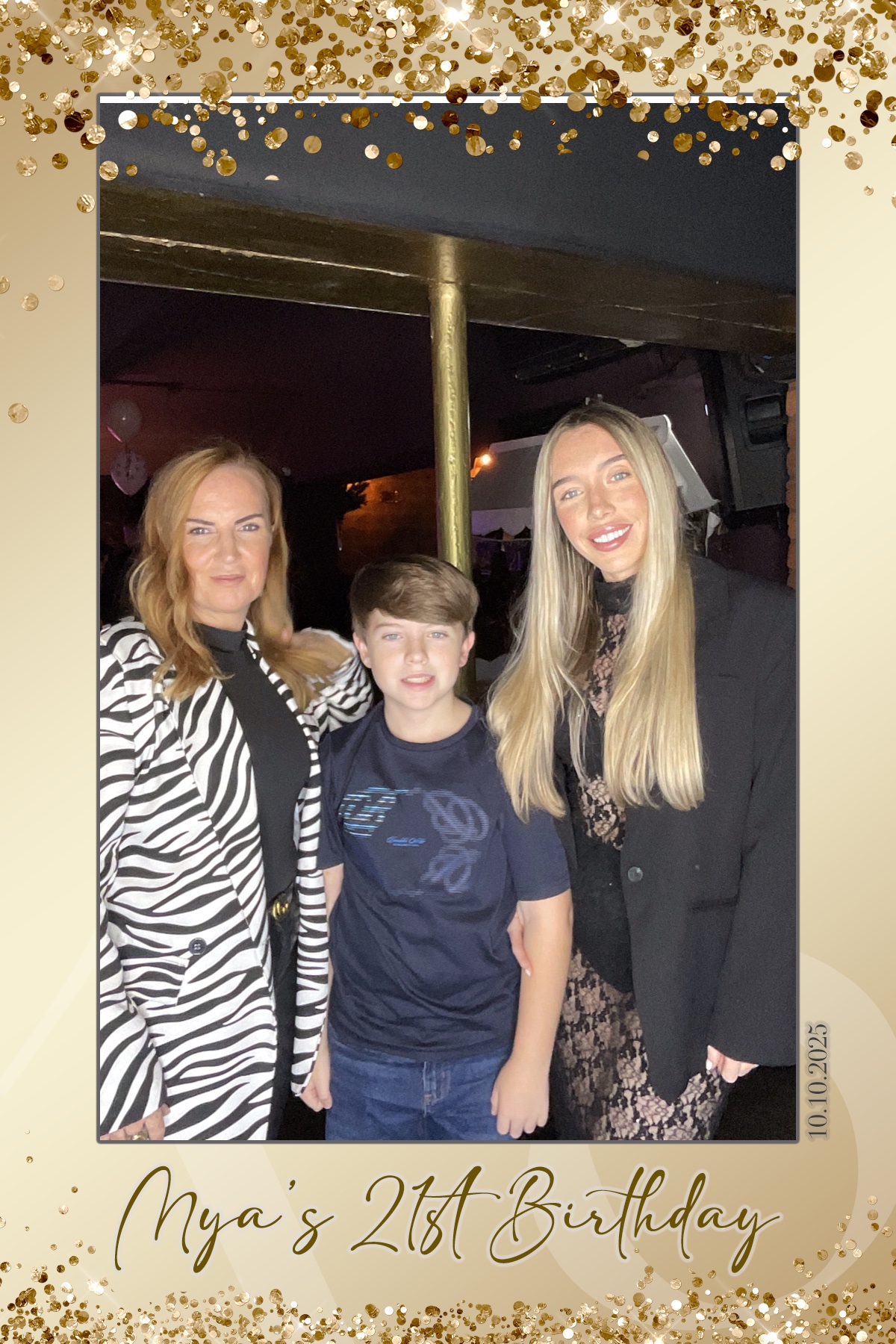 Mya's 21st Birthday | View more photos from the event at gallery.liverpoolselfiemirror.co.uk/u/LiverpoolSelfieMirror/Myas-21st-Birthday