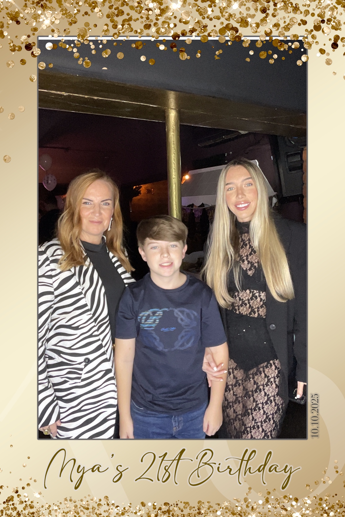 Mya's 21st Birthday | View more photos from the event at gallery.liverpoolselfiemirror.co.uk/u/LiverpoolSelfieMirror/Myas-21st-Birthday