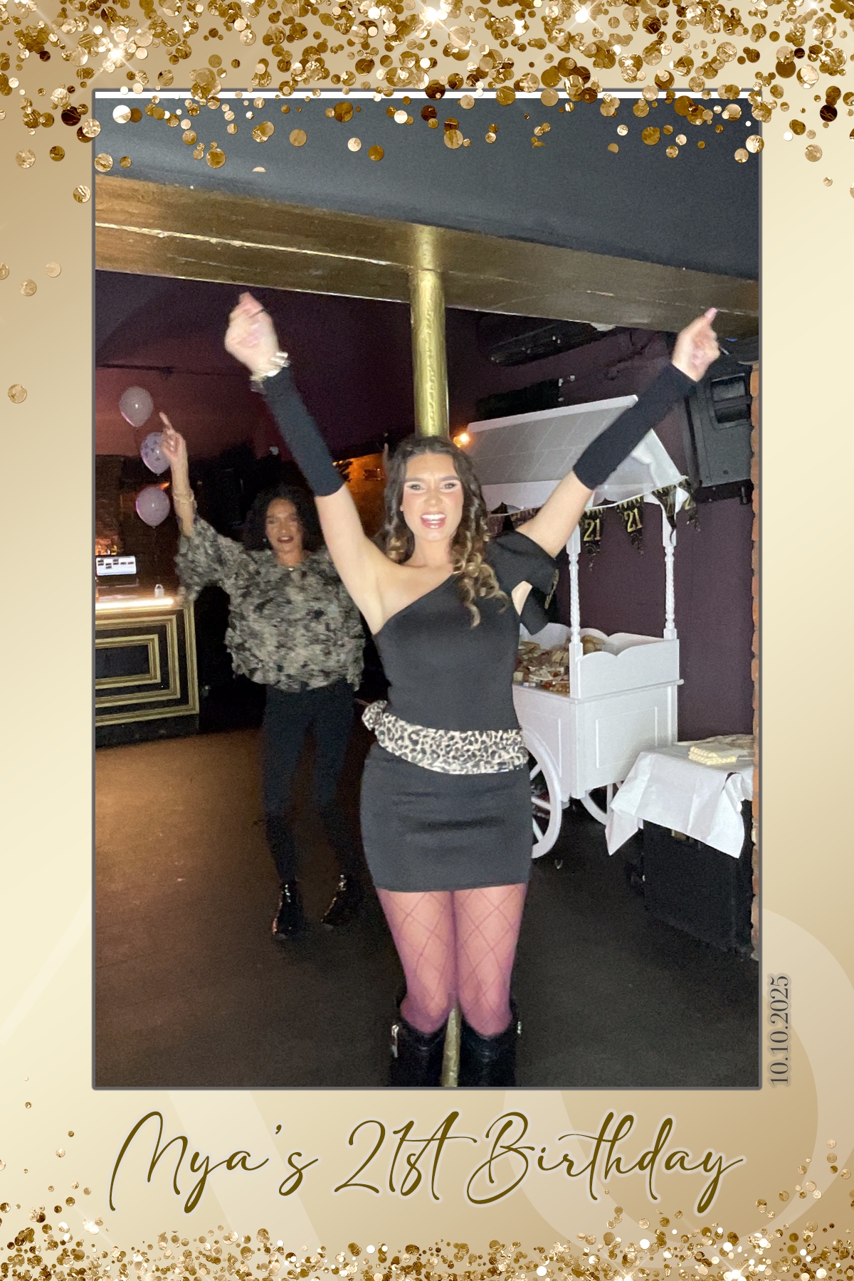 Mya's 21st Birthday | View more photos from the event at gallery.liverpoolselfiemirror.co.uk/u/LiverpoolSelfieMirror/Myas-21st-Birthday