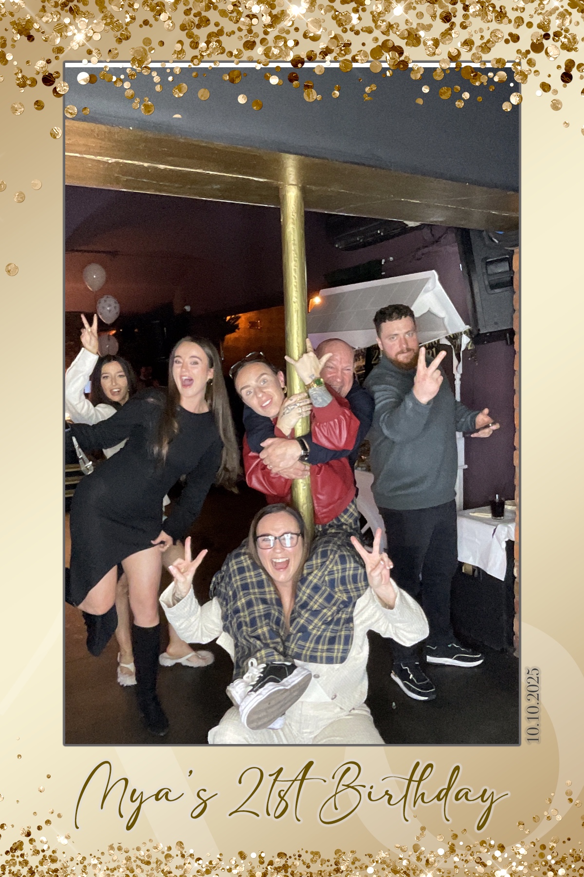 Mya's 21st Birthday | View more photos from the event at gallery.liverpoolselfiemirror.co.uk/u/LiverpoolSelfieMirror/Myas-21st-Birthday