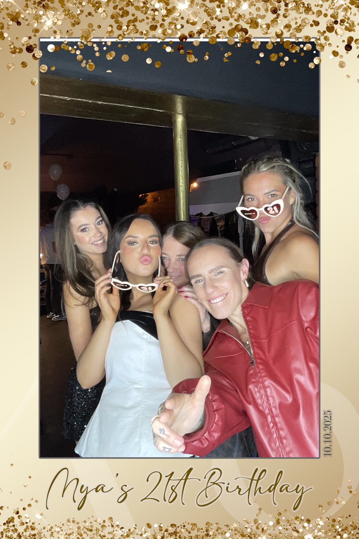 Mya's 21st Birthday | View more photos from the event at gallery.liverpoolselfiemirror.co.uk/u/LiverpoolSelfieMirror/Myas-21st-Birthday