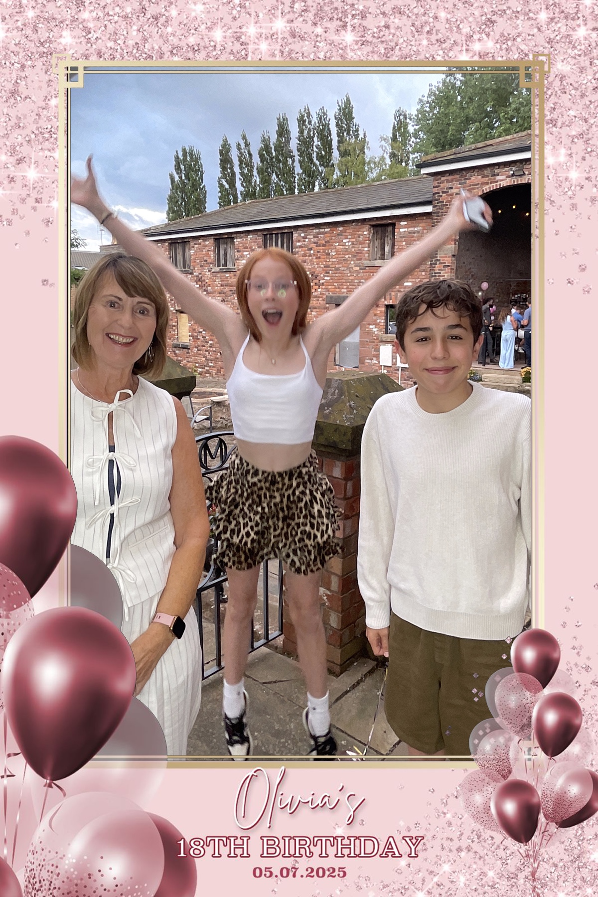 Olivia's 18th Birthday | View more photos from the event at gallery.liverpoolselfiemirror.co.uk/u/LiverpoolSelfieMirror/Olivias-18th-Birthday