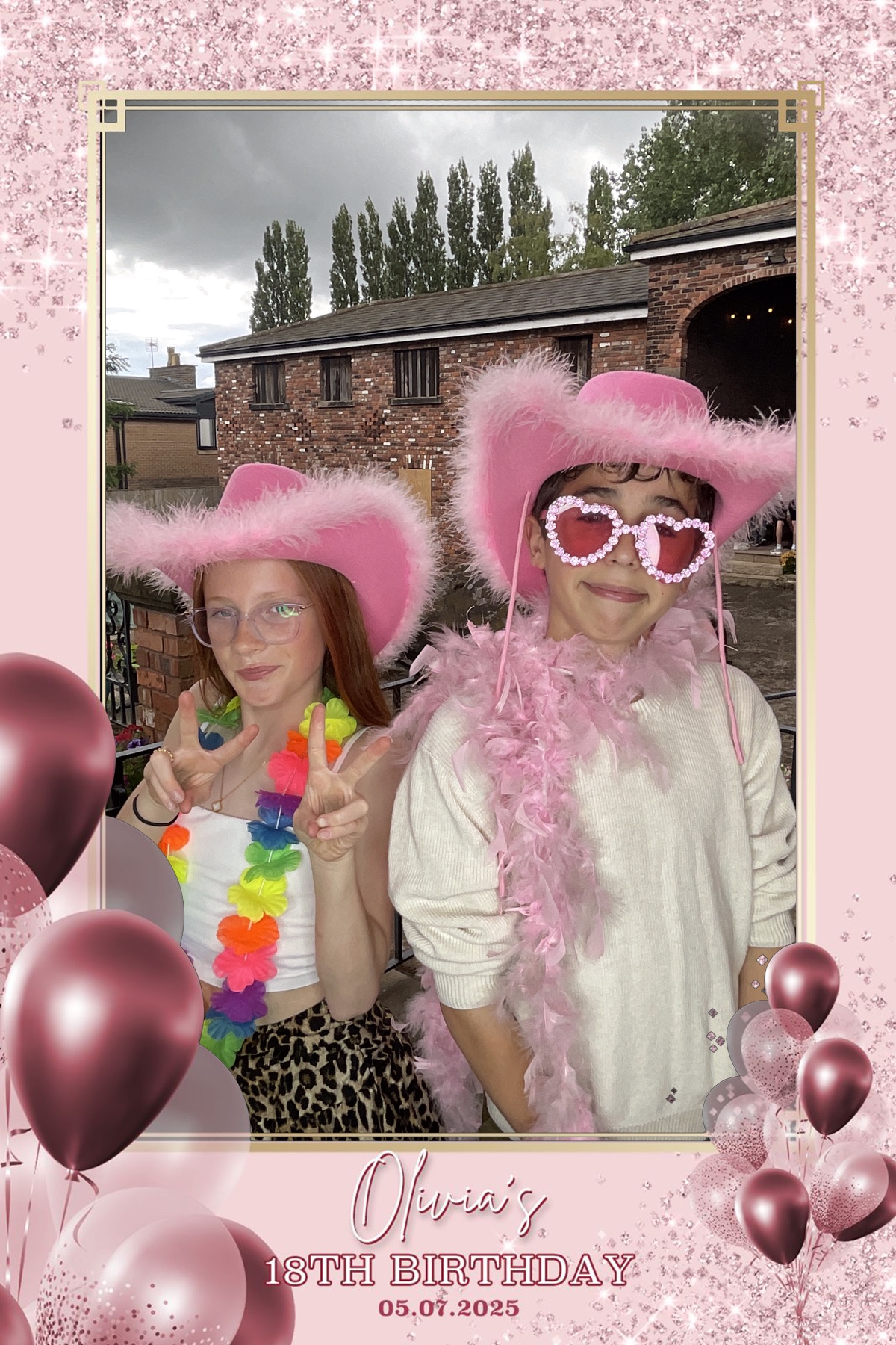 Olivia's 18th Birthday | View more photos from the event at gallery.liverpoolselfiemirror.co.uk/u/LiverpoolSelfieMirror/Olivias-18th-Birthday