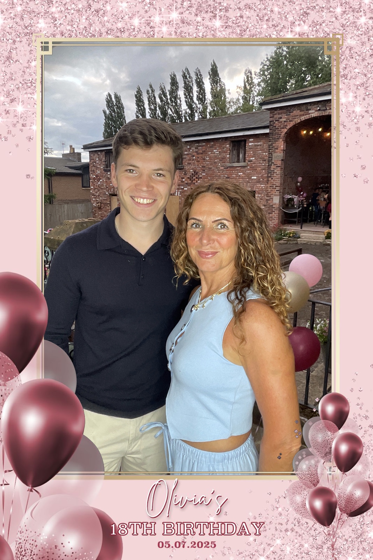 Olivia's 18th Birthday | View more photos from the event at gallery.liverpoolselfiemirror.co.uk/u/LiverpoolSelfieMirror/Olivias-18th-Birthday