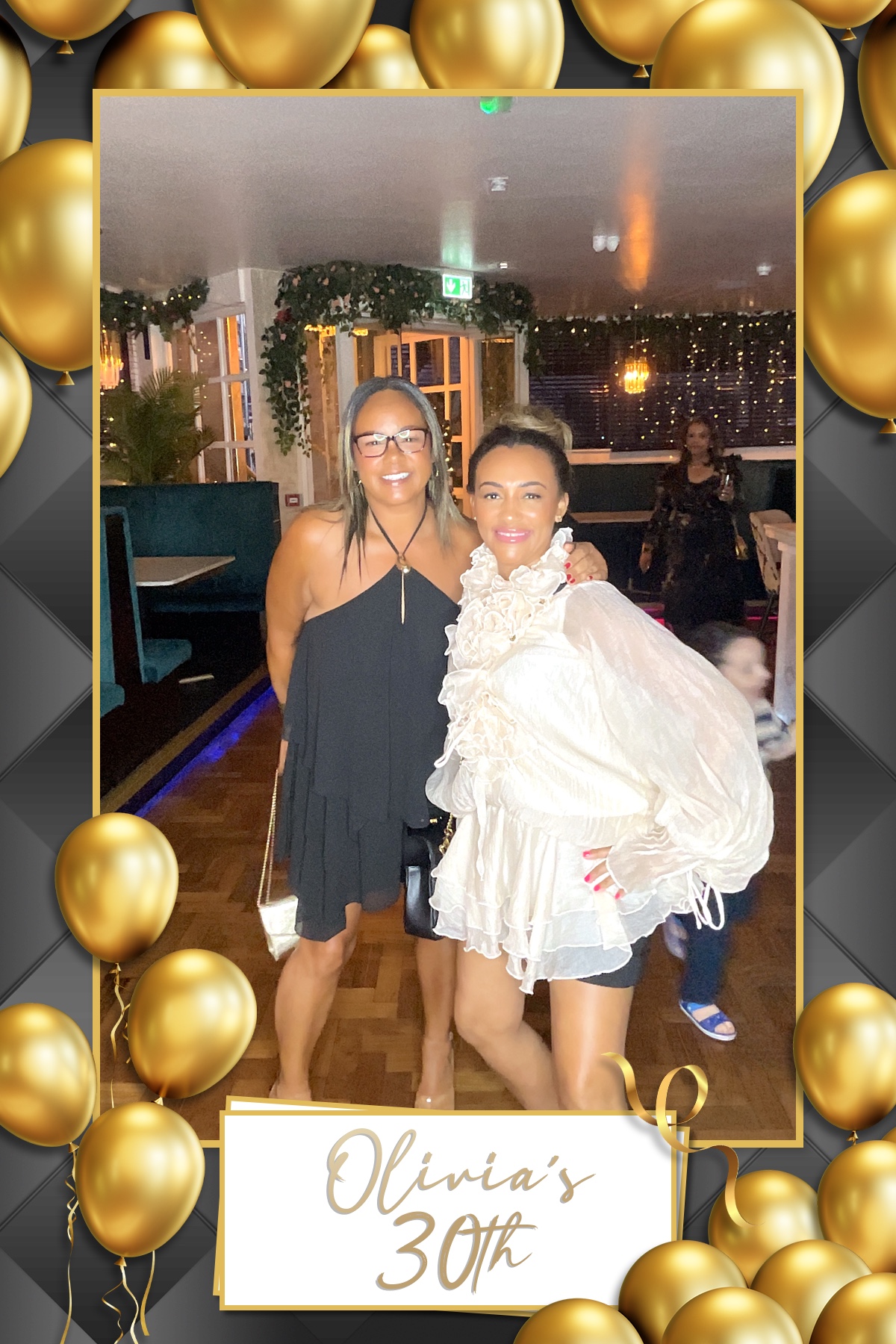 Olivia's 30th Birthday | View more photos from the event at gallery.liverpoolselfiemirror.co.uk/u/LiverpoolSelfieMirror/Olivias-30th-Birthday