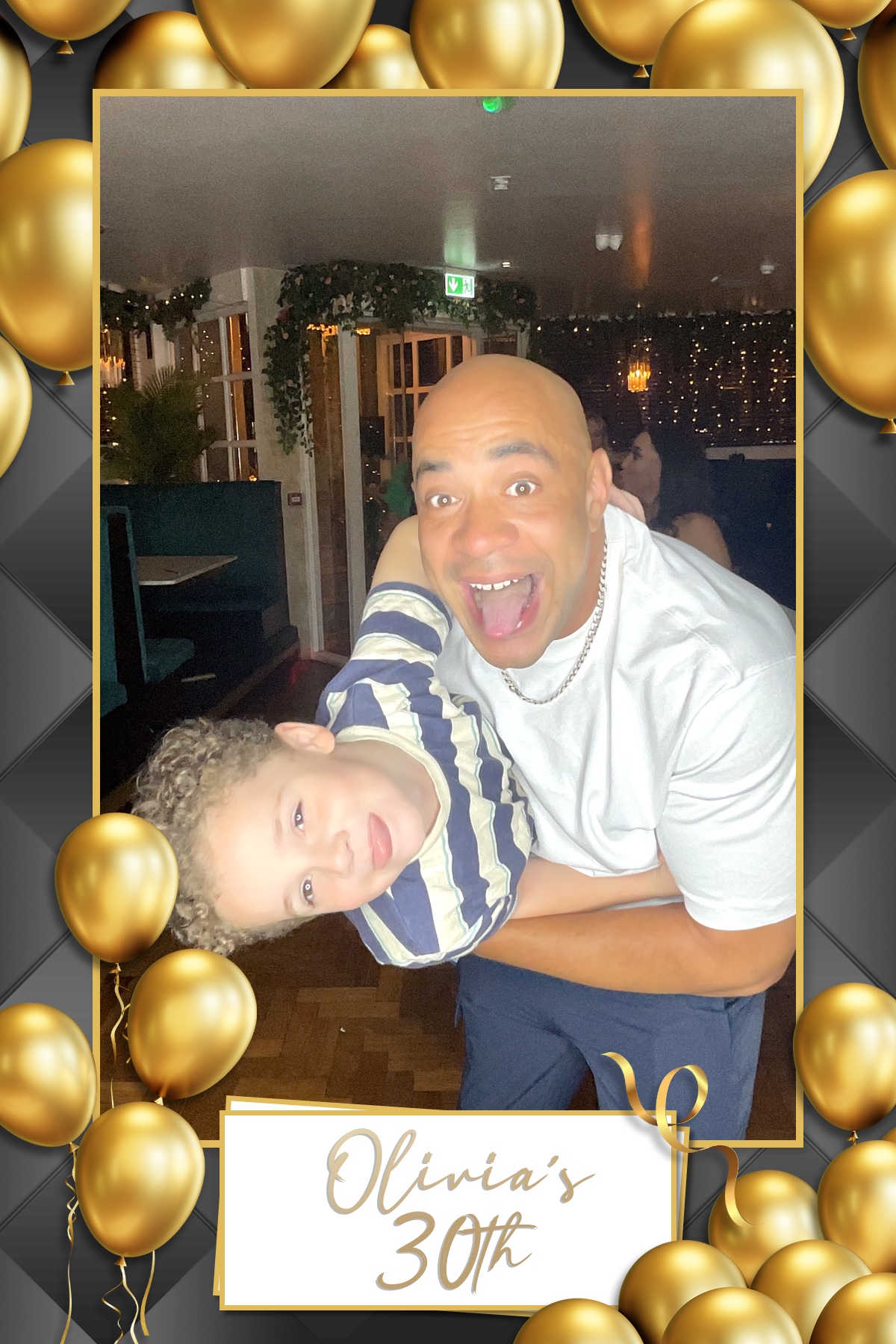 Olivia's 30th Birthday | View more photos from the event at gallery.liverpoolselfiemirror.co.uk/u/LiverpoolSelfieMirror/Olivias-30th-Birthday