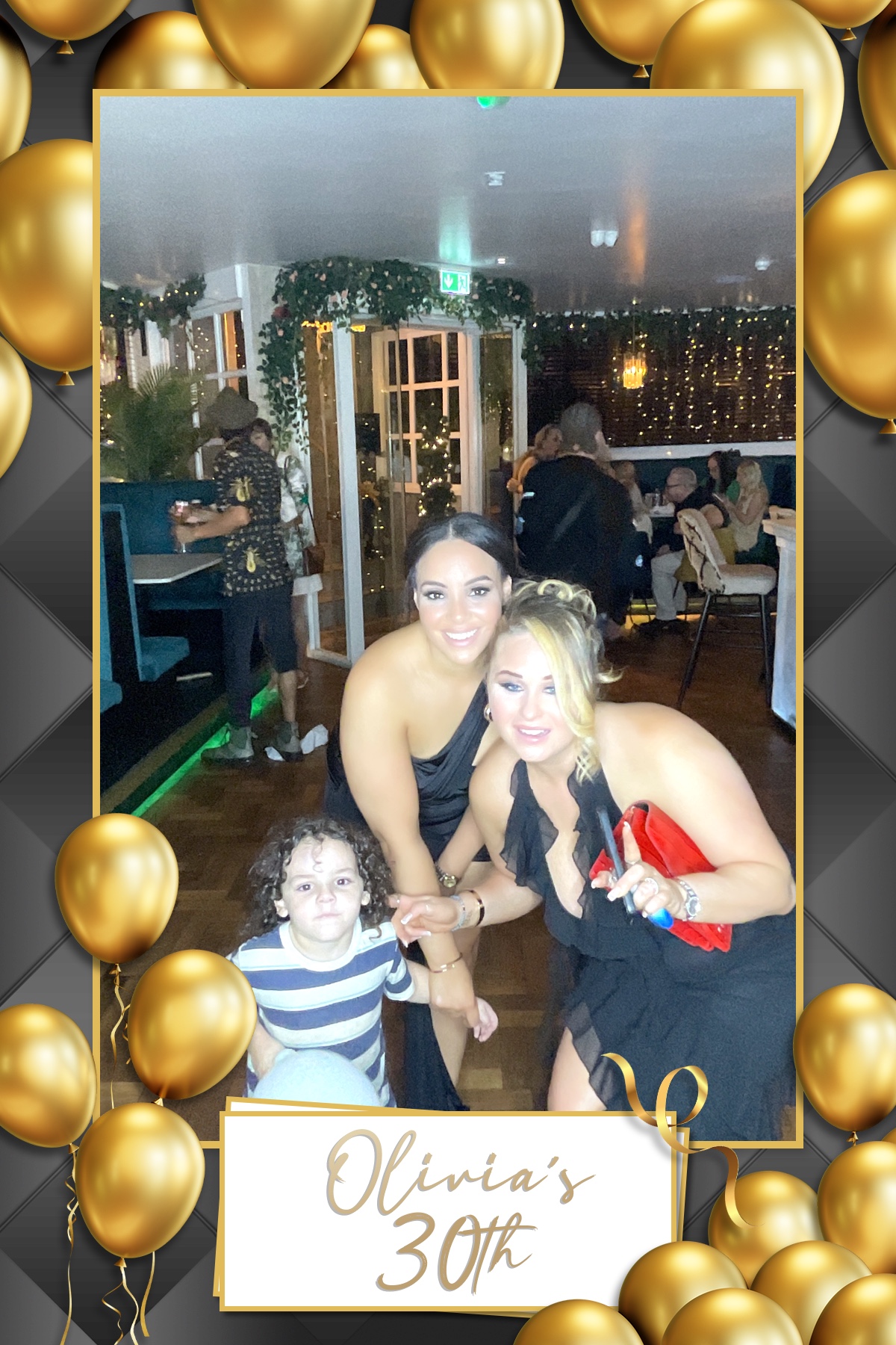 Olivia's 30th Birthday | View more photos from the event at gallery.liverpoolselfiemirror.co.uk/u/LiverpoolSelfieMirror/Olivias-30th-Birthday