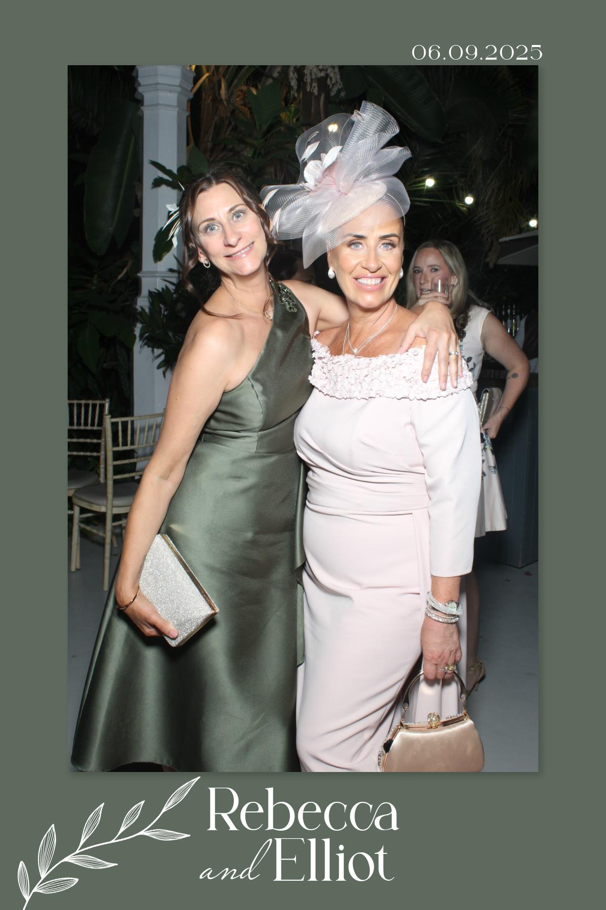 Rebecca & Elliot's Wedding | View more photos from the event at gallery.liverpoolselfiemirror.co.uk/u/LiverpoolSelfieMirror/Rebecca-Elliots-Wedding