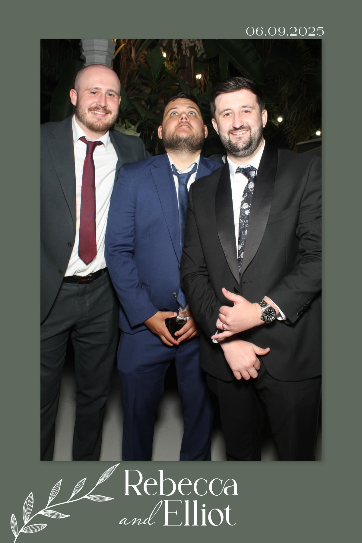 Rebecca & Elliot's Wedding | View more photos from the event at gallery.liverpoolselfiemirror.co.uk/u/LiverpoolSelfieMirror/Rebecca-Elliots-Wedding