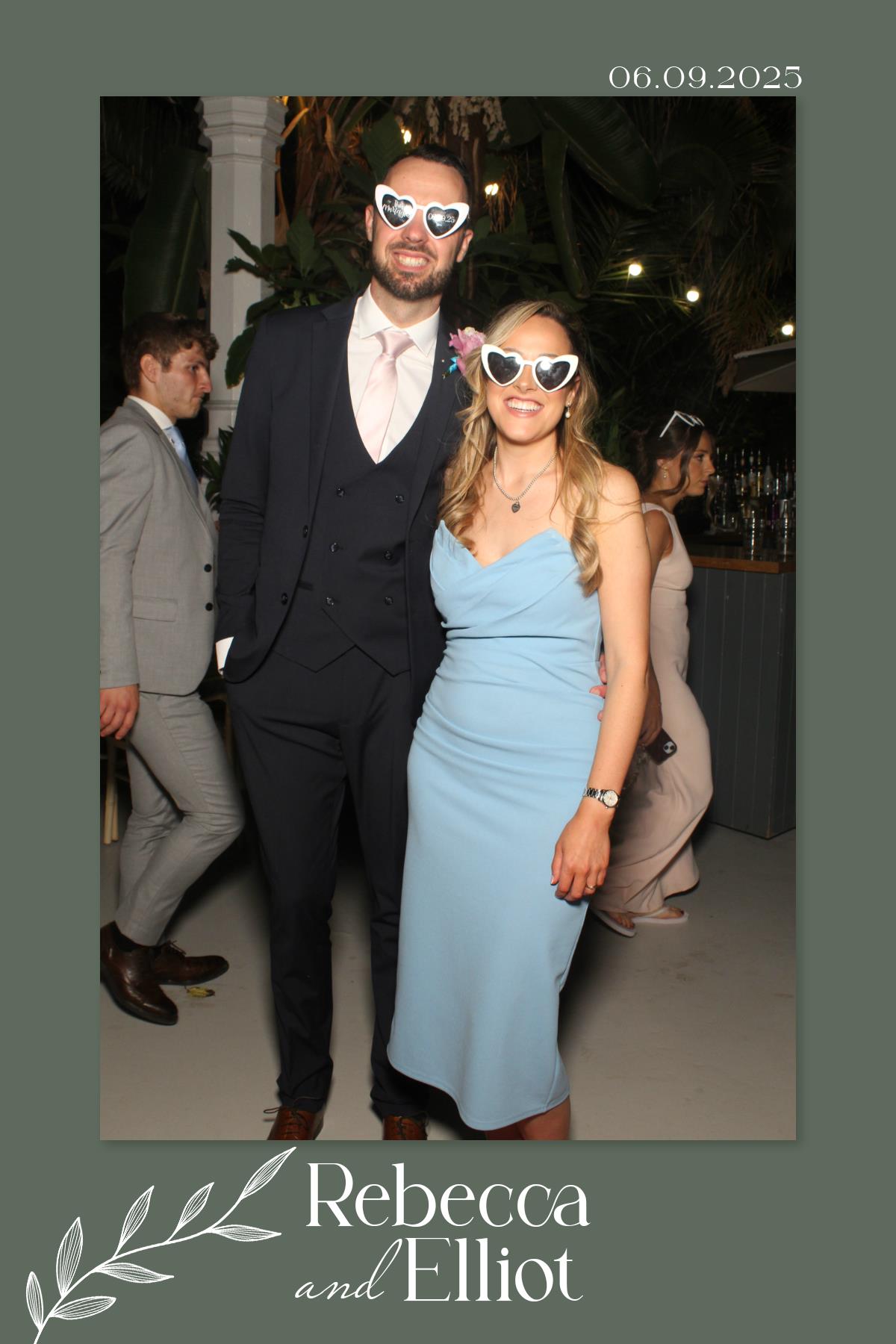 Rebecca & Elliot's Wedding | View more photos from the event at gallery.liverpoolselfiemirror.co.uk/u/LiverpoolSelfieMirror/Rebecca-Elliots-Wedding