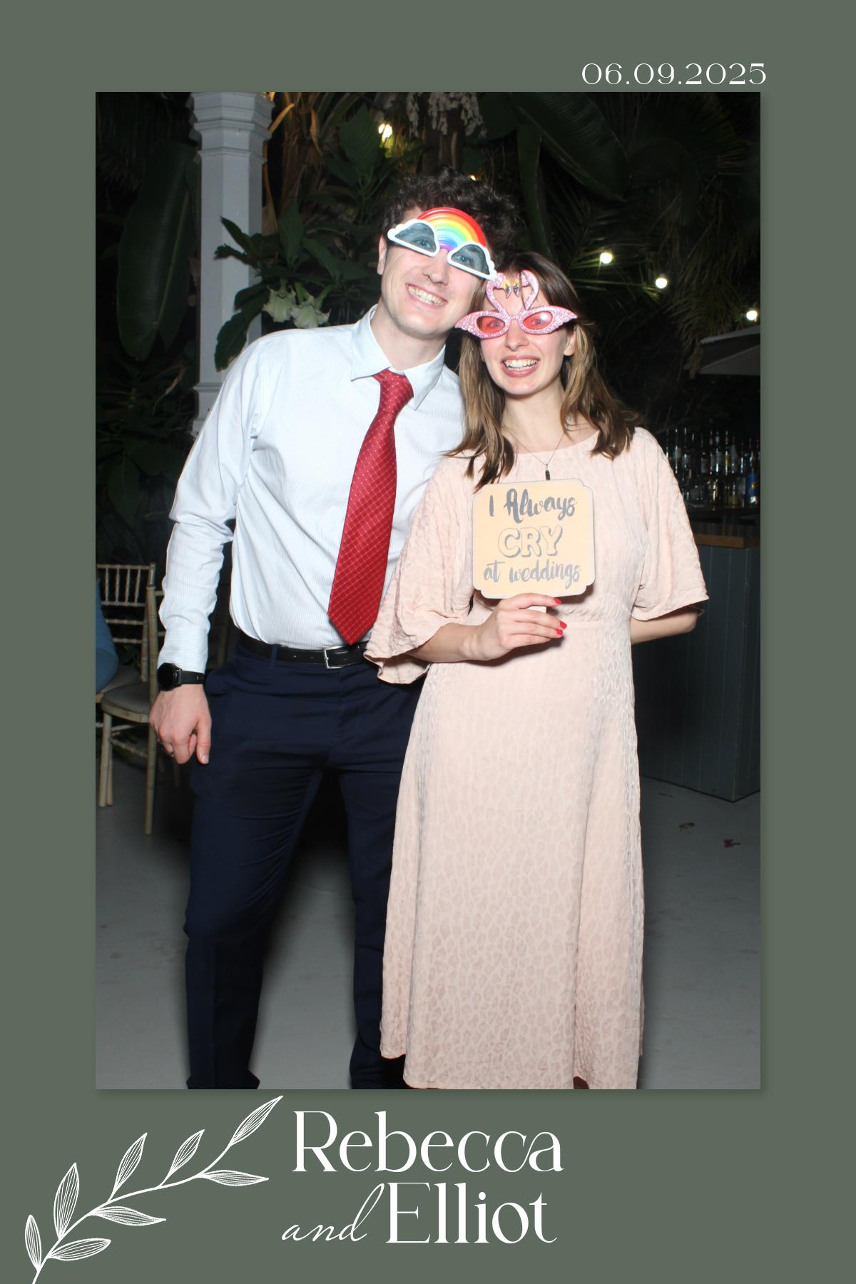 Rebecca & Elliot's Wedding | View more photos from the event at gallery.liverpoolselfiemirror.co.uk/u/LiverpoolSelfieMirror/Rebecca-Elliots-Wedding