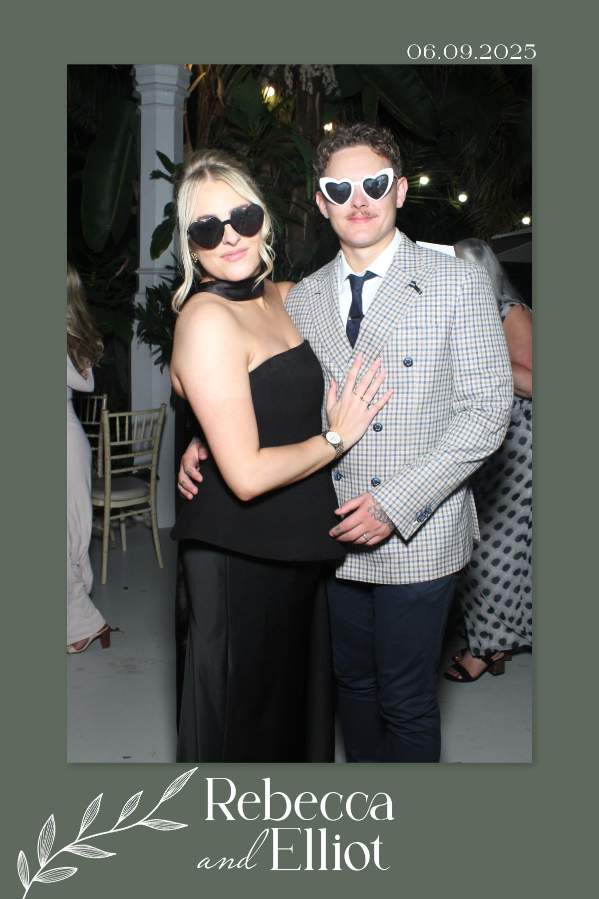 Rebecca & Elliot's Wedding | View more photos from the event at gallery.liverpoolselfiemirror.co.uk/u/LiverpoolSelfieMirror/Rebecca-Elliots-Wedding