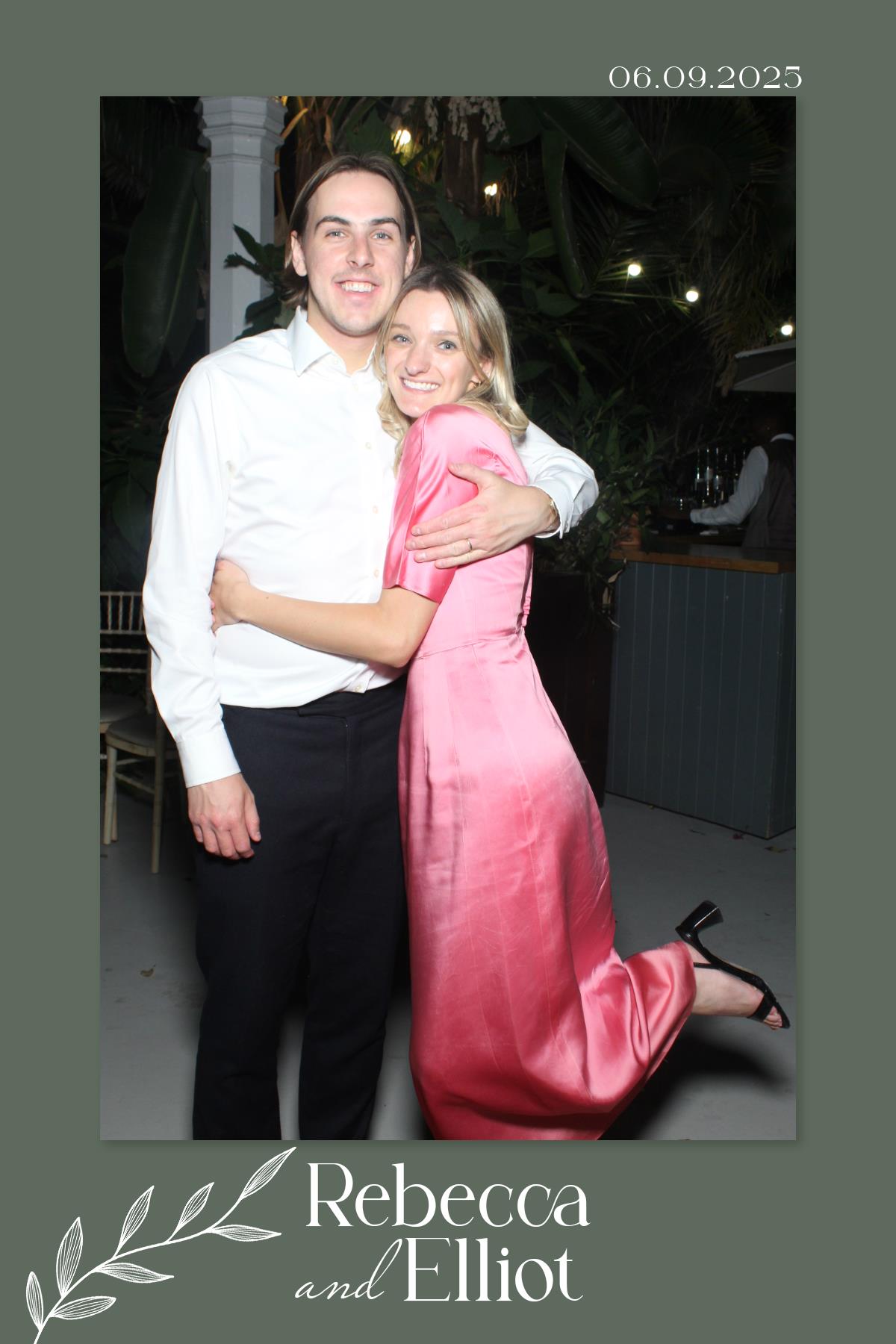 Rebecca & Elliot's Wedding | View more photos from the event at gallery.liverpoolselfiemirror.co.uk/u/LiverpoolSelfieMirror/Rebecca-Elliots-Wedding