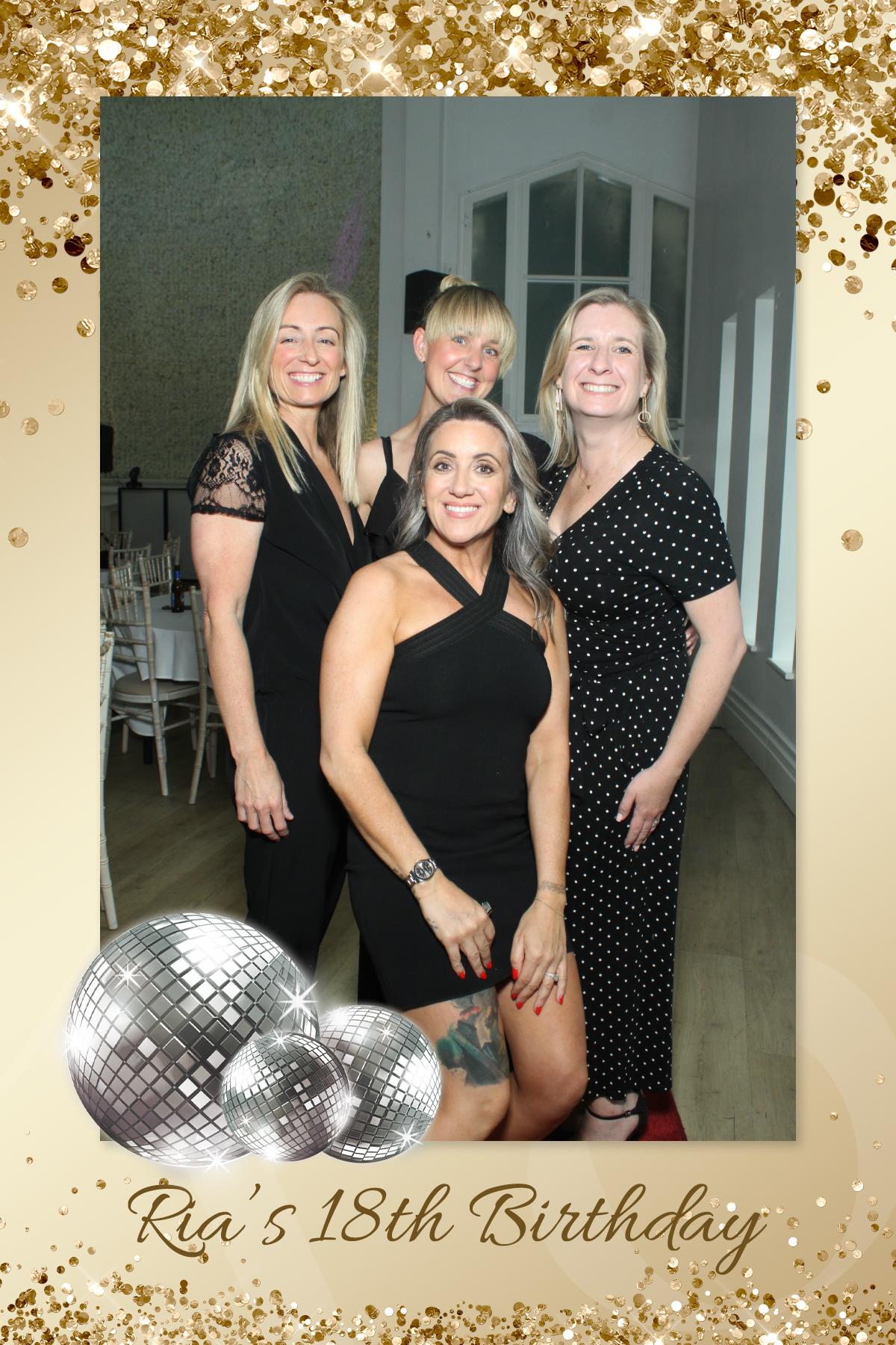 Ria's 18th Birthday | View more photos from the event at gallery.liverpoolselfiemirror.co.uk/u/LiverpoolSelfieMirror/Rias-18th-Birthday