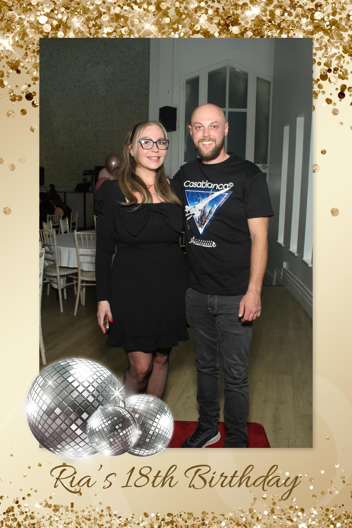 Ria's 18th Birthday | View more photos from the event at gallery.liverpoolselfiemirror.co.uk/u/LiverpoolSelfieMirror/Rias-18th-Birthday