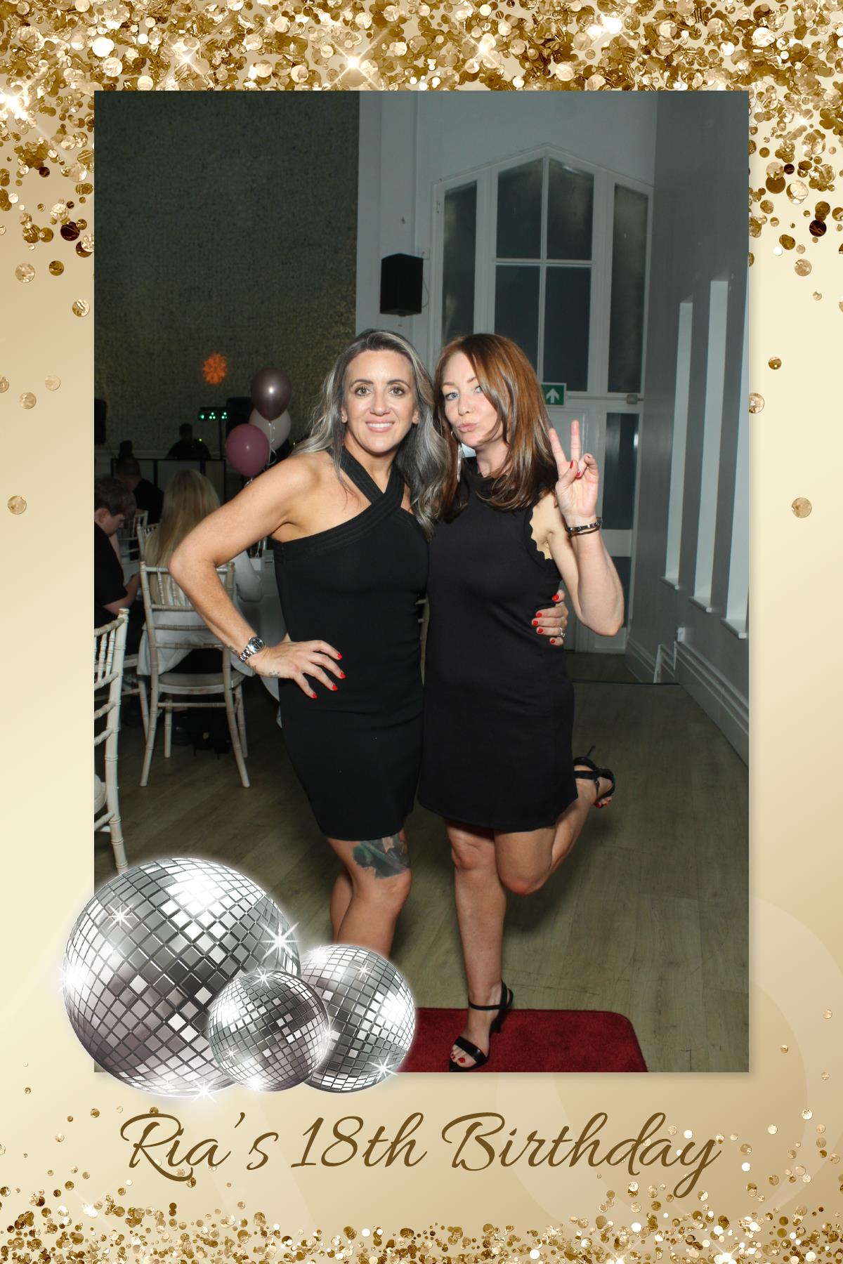 Ria's 18th Birthday | View more photos from the event at gallery.liverpoolselfiemirror.co.uk/u/LiverpoolSelfieMirror/Rias-18th-Birthday