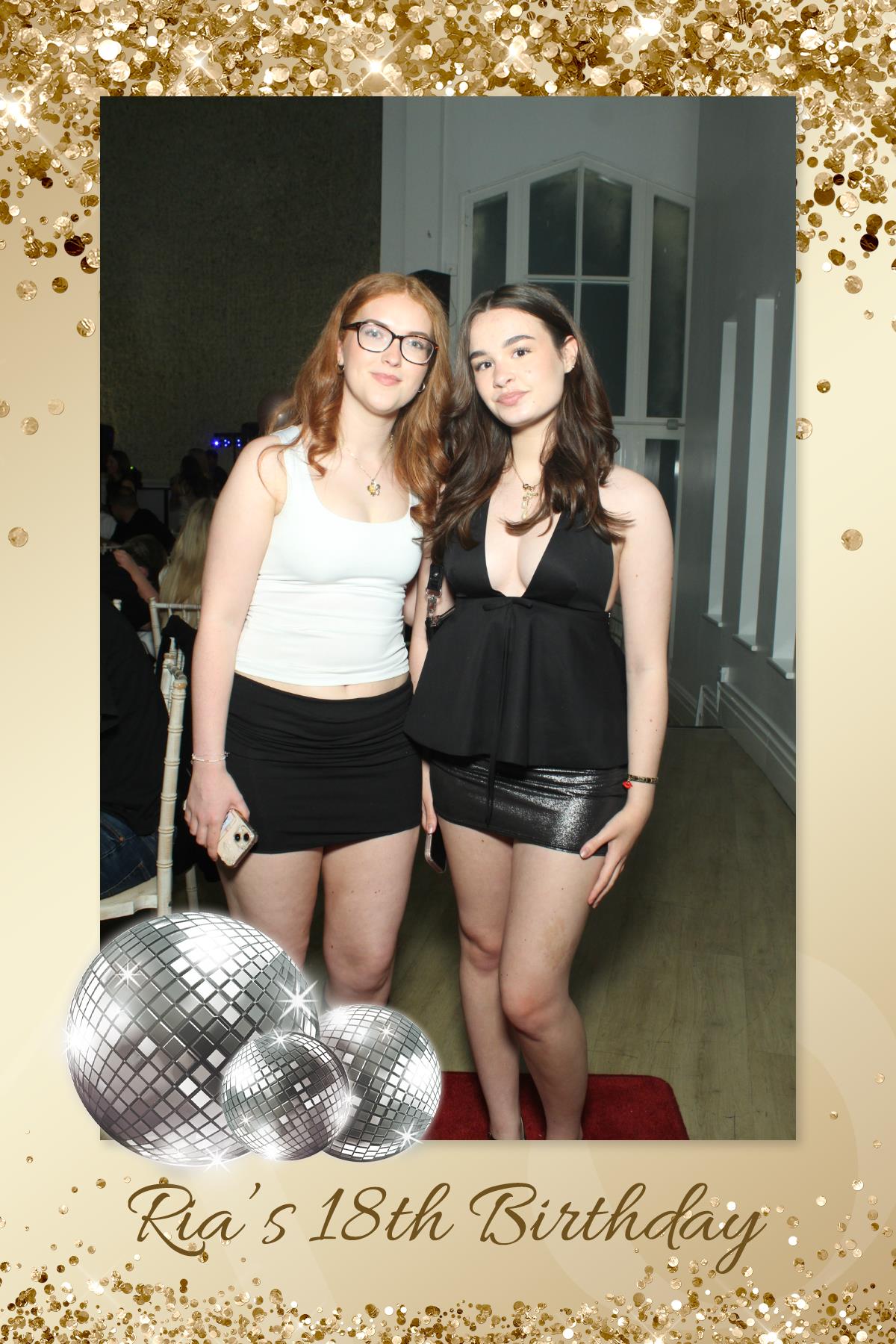 Ria's 18th Birthday | View more photos from the event at gallery.liverpoolselfiemirror.co.uk/u/LiverpoolSelfieMirror/Rias-18th-Birthday