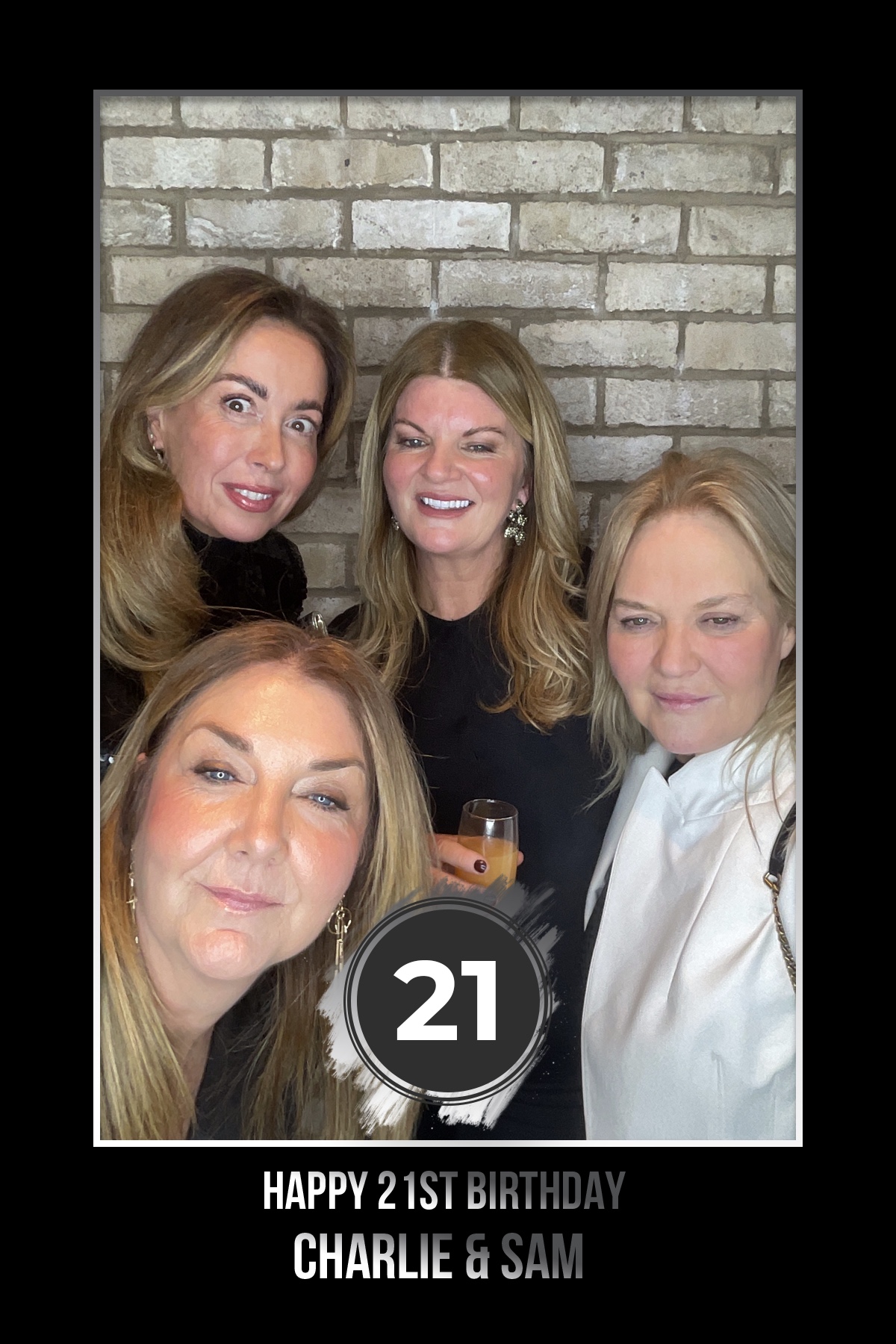 Sam & Charlie's 21st | View more photos from the event at gallery.liverpoolselfiemirror.co.uk/u/LiverpoolSelfieMirror/Sam-Charlies-21st