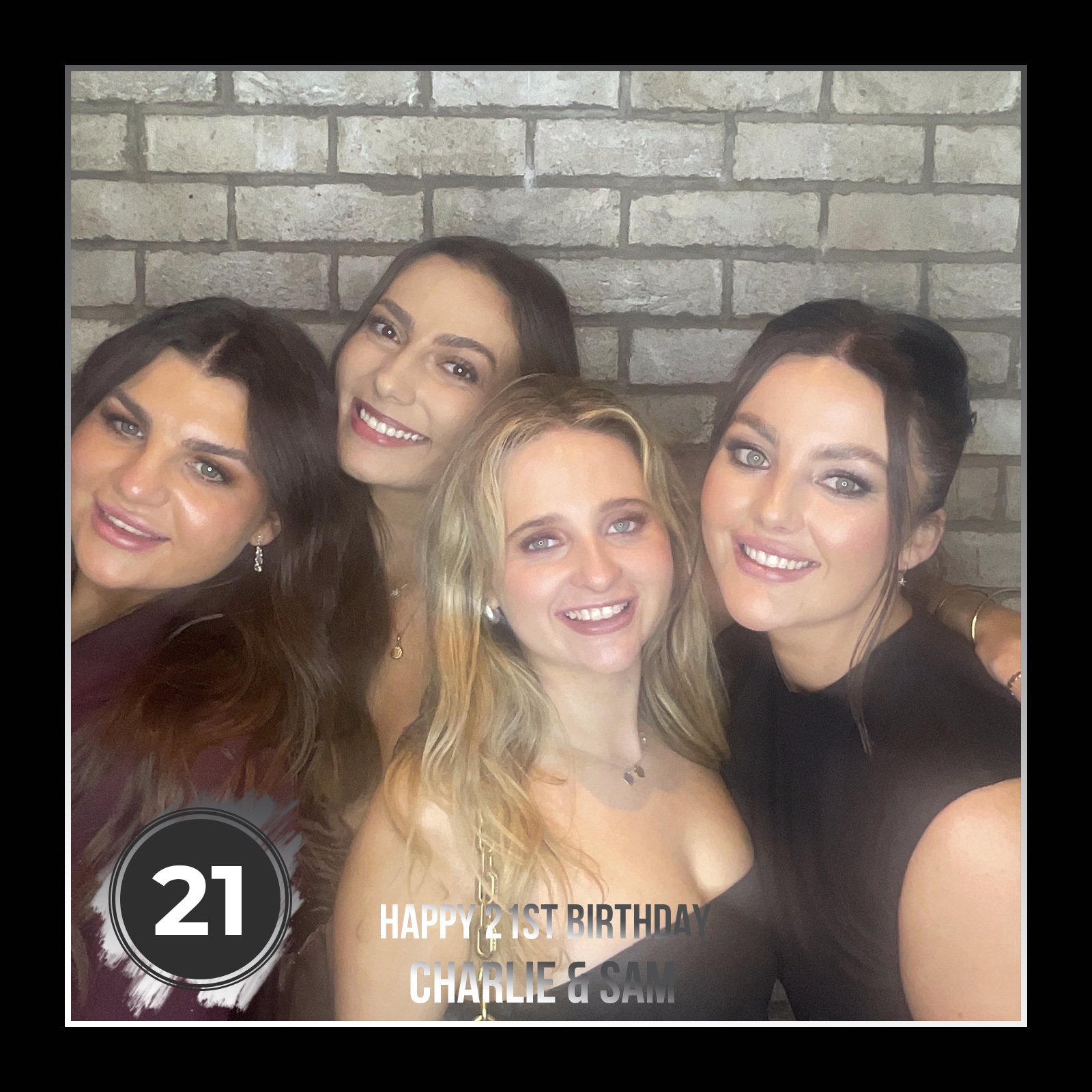 Sam & Charlie's 21st | View more photos from the event at gallery.liverpoolselfiemirror.co.uk/u/LiverpoolSelfieMirror/Sam-Charlies-21st