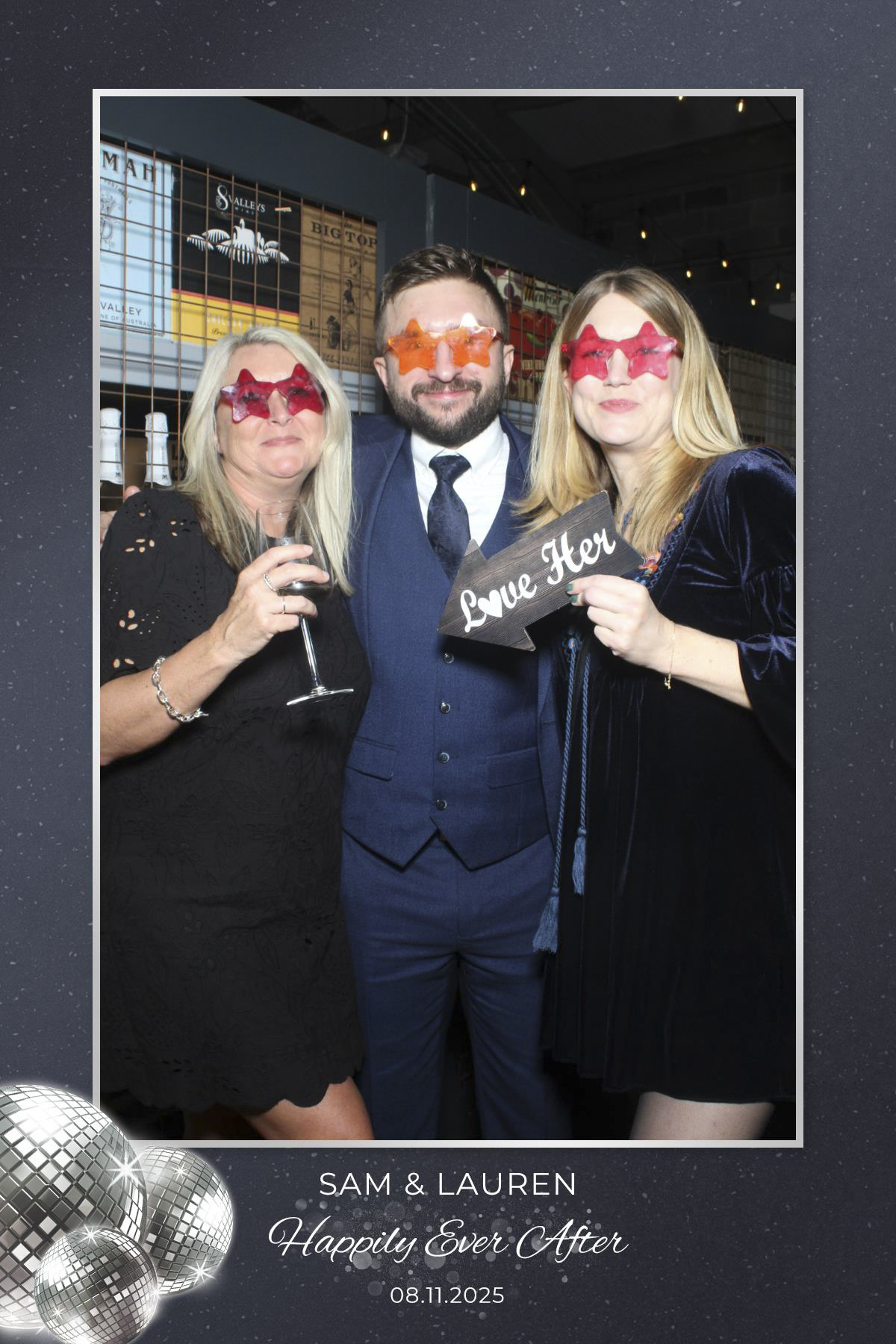 Sam & Lauren's Wedding | View more photos from the event at gallery.liverpoolselfiemirror.co.uk/u/LiverpoolSelfieMirror/Sam-Laurens-Wedding