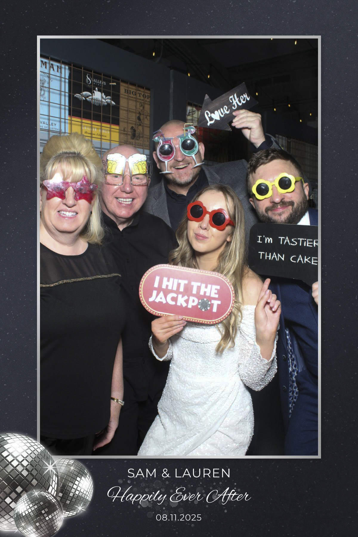 Sam & Lauren's Wedding | View more photos from the event at gallery.liverpoolselfiemirror.co.uk/u/LiverpoolSelfieMirror/Sam-Laurens-Wedding