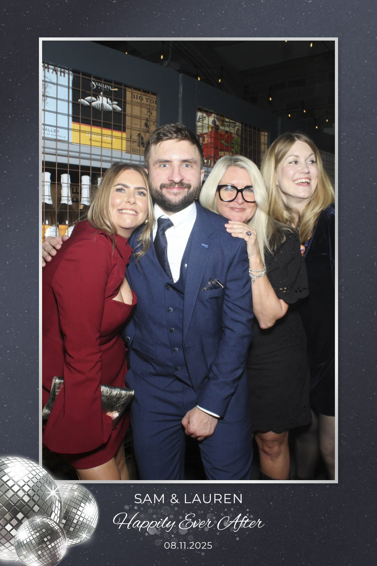 Sam & Lauren's Wedding | View more photos from the event at gallery.liverpoolselfiemirror.co.uk/u/LiverpoolSelfieMirror/Sam-Laurens-Wedding