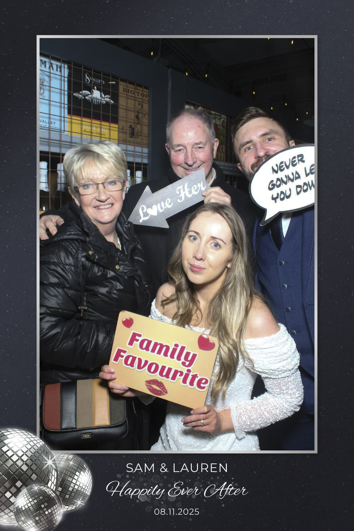 Sam & Lauren's Wedding | View more photos from the event at gallery.liverpoolselfiemirror.co.uk/u/LiverpoolSelfieMirror/Sam-Laurens-Wedding