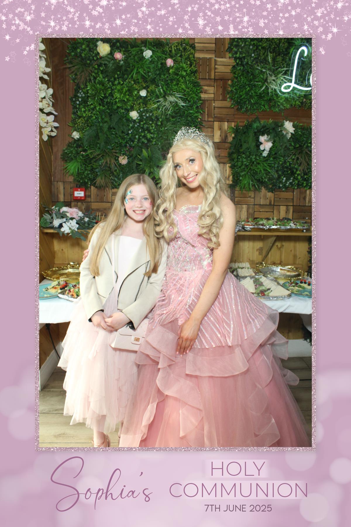 Sophia's 1st Holy Communion | View more photos from the event at gallery.liverpoolselfiemirror.co.uk/u/LiverpoolSelfieMirror/Sophias-1st-Holy-Communion