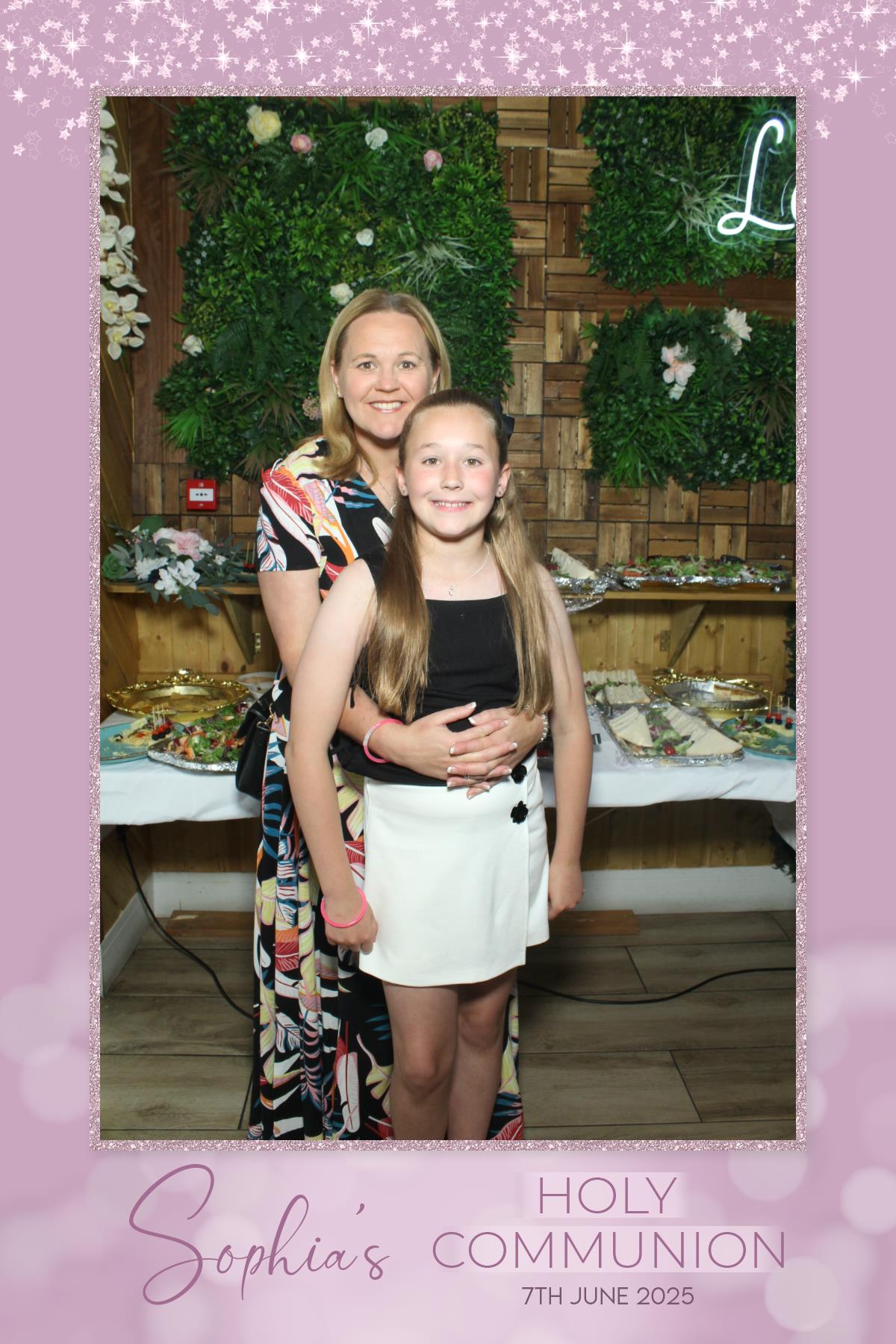 Sophia's 1st Holy Communion | View more photos from the event at gallery.liverpoolselfiemirror.co.uk/u/LiverpoolSelfieMirror/Sophias-1st-Holy-Communion