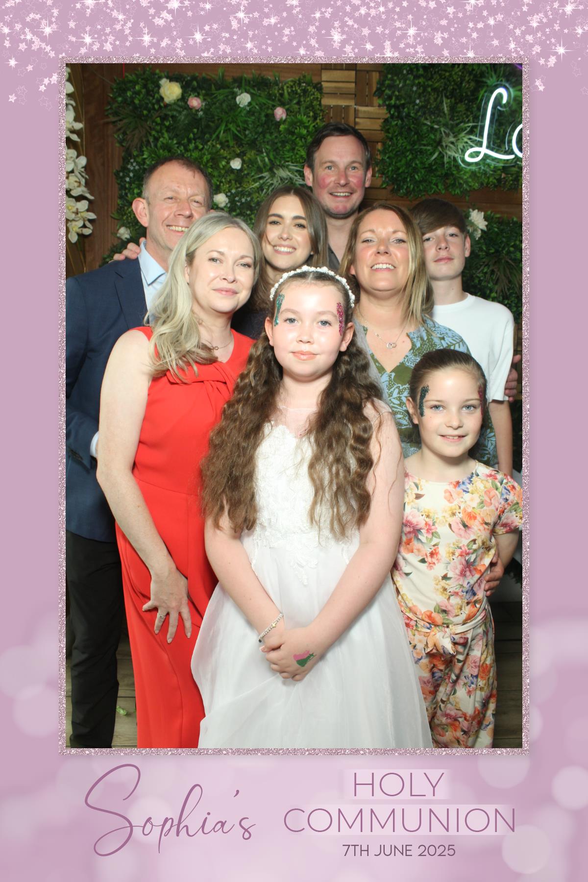 Sophia's 1st Holy Communion | View more photos from the event at gallery.liverpoolselfiemirror.co.uk/u/LiverpoolSelfieMirror/Sophias-1st-Holy-Communion