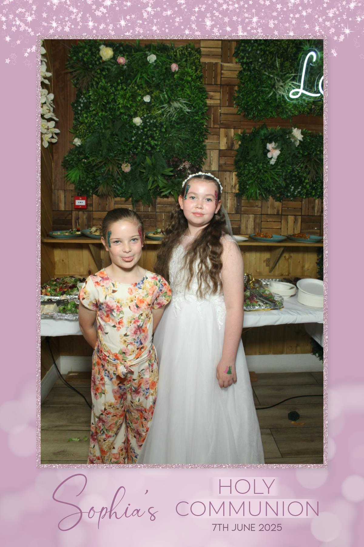 Sophia's 1st Holy Communion | View more photos from the event at gallery.liverpoolselfiemirror.co.uk/u/LiverpoolSelfieMirror/Sophias-1st-Holy-Communion