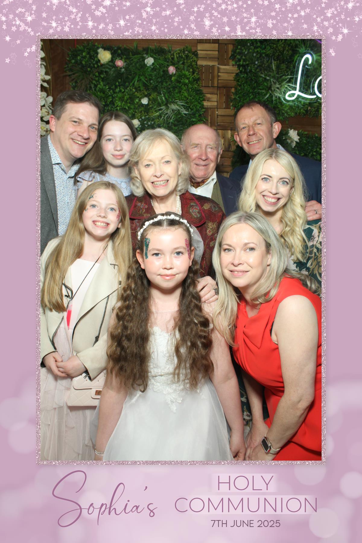 Sophia's 1st Holy Communion | View more photos from the event at gallery.liverpoolselfiemirror.co.uk/u/LiverpoolSelfieMirror/Sophias-1st-Holy-Communion