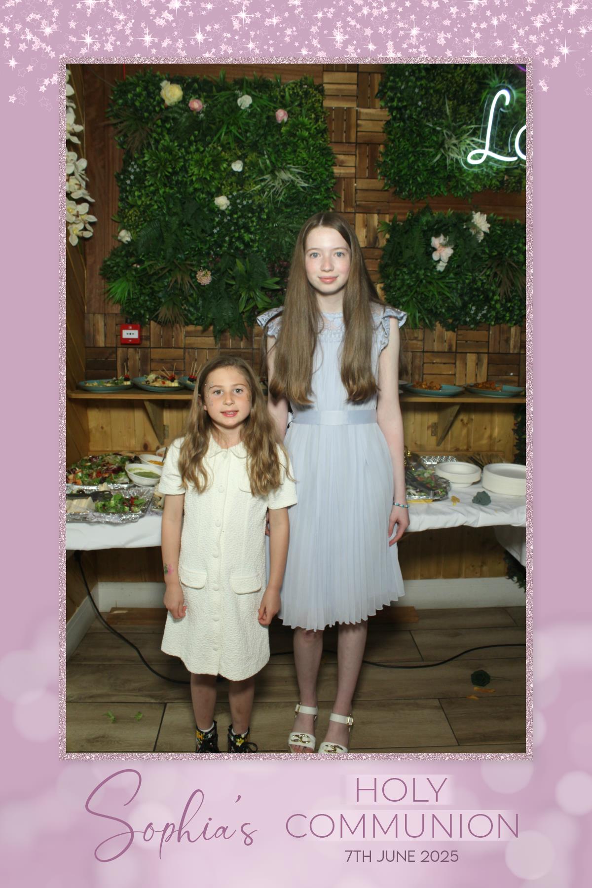 Sophia's 1st Holy Communion | View more photos from the event at gallery.liverpoolselfiemirror.co.uk/u/LiverpoolSelfieMirror/Sophias-1st-Holy-Communion