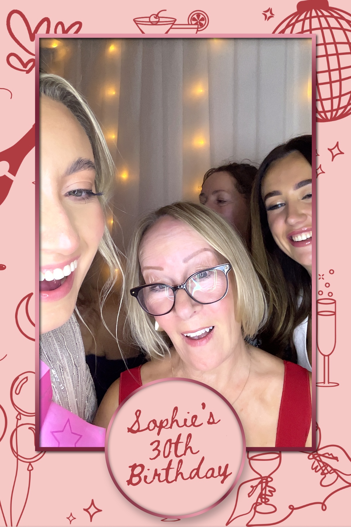 Sophie's 30th Birthday | View more photos from the event at gallery.liverpoolselfiemirror.co.uk/u/LiverpoolSelfieMirror/Sophies-30th-Birthday