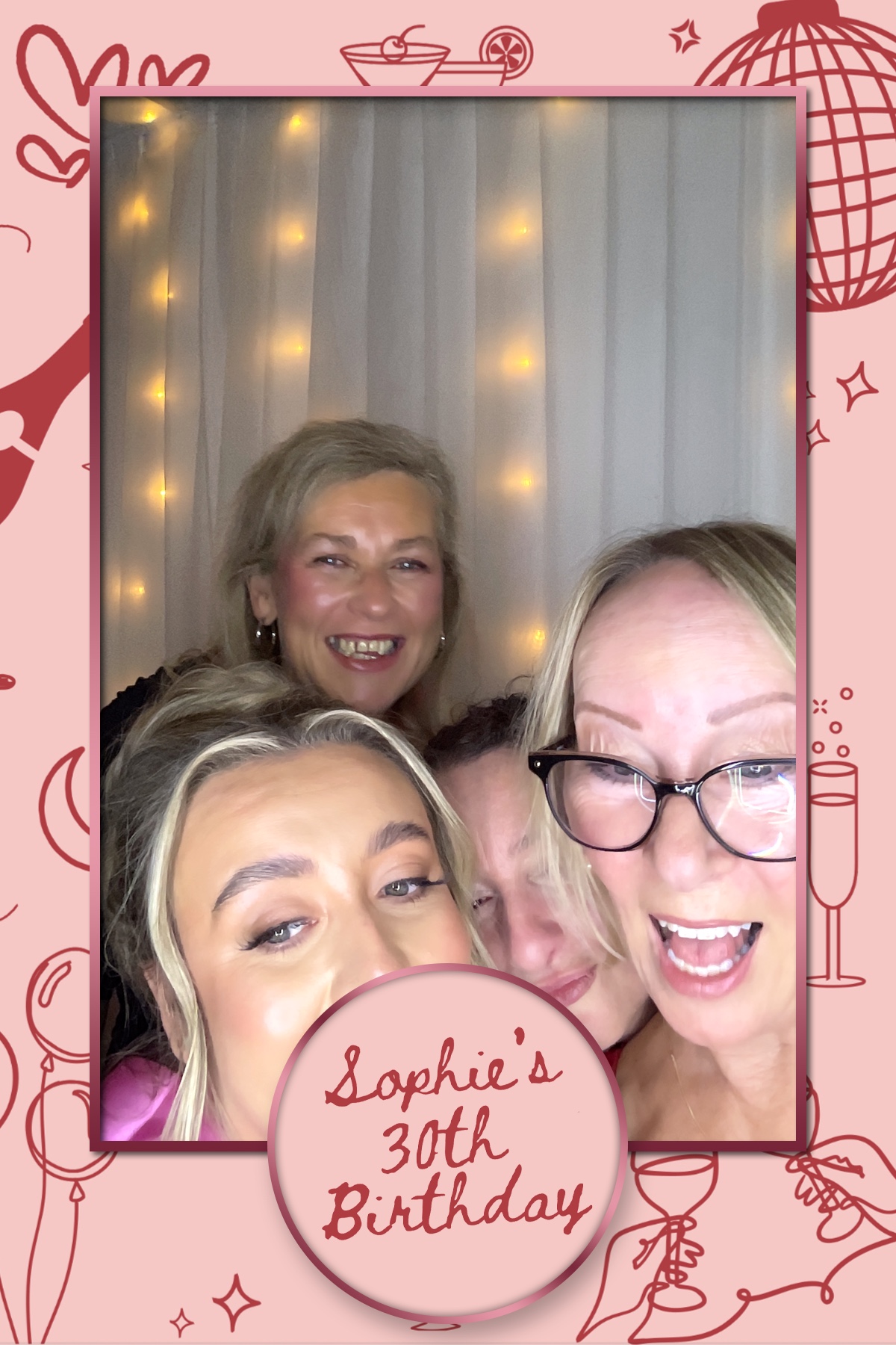 Sophie's 30th Birthday | View more photos from the event at gallery.liverpoolselfiemirror.co.uk/u/LiverpoolSelfieMirror/Sophies-30th-Birthday
