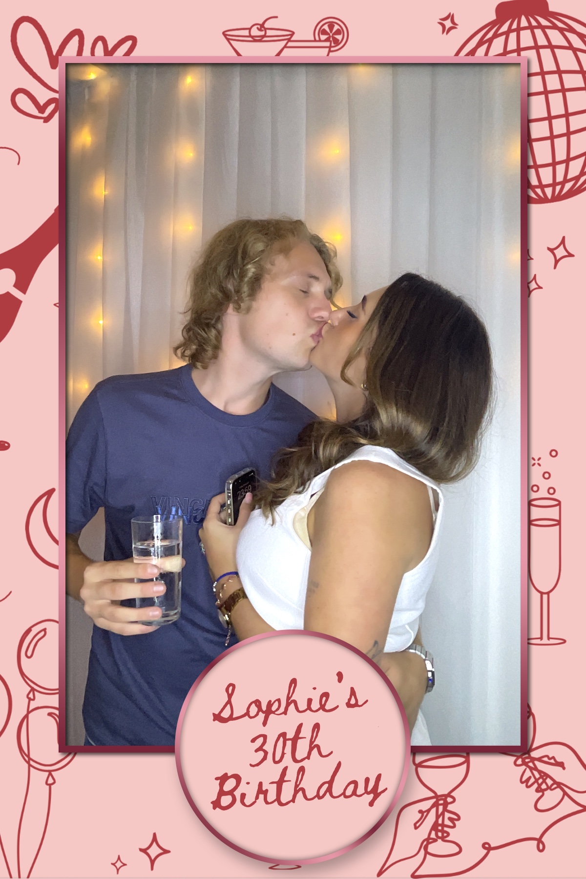 Sophie's 30th Birthday | View more photos from the event at gallery.liverpoolselfiemirror.co.uk/u/LiverpoolSelfieMirror/Sophies-30th-Birthday