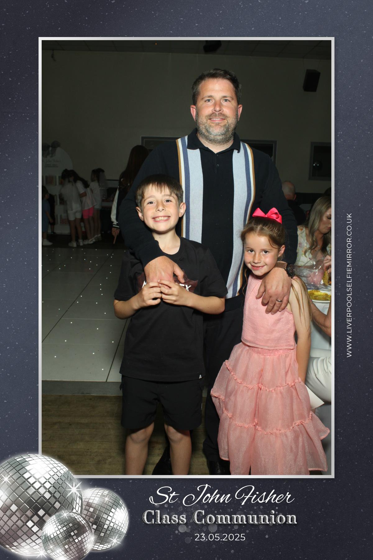 St John Fisher Class Communion 2025 | View more photos from the event at gallery.liverpoolselfiemirror.co.uk/u/LiverpoolSelfieMirror/St-John-Fisher-Class-Communion-2025
