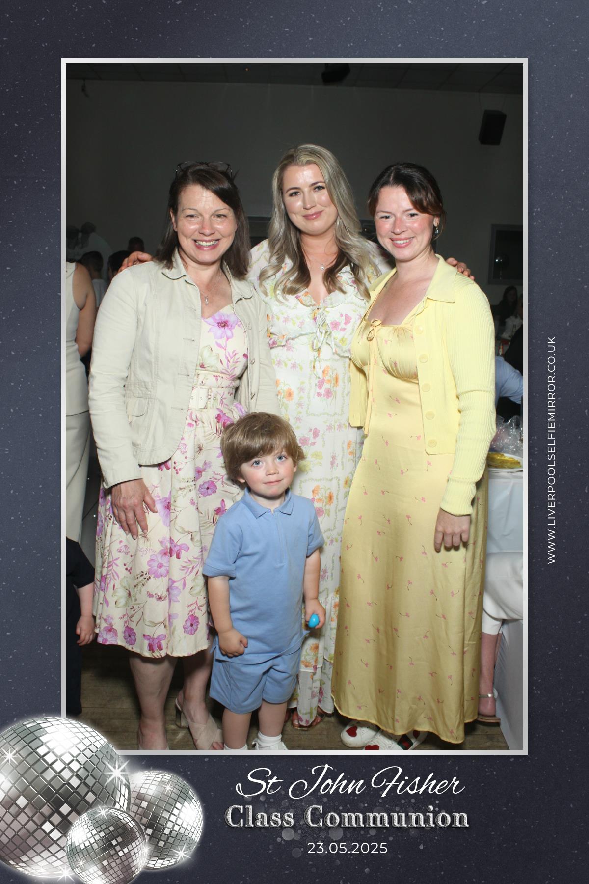 St John Fisher Class Communion 2025 | View more photos from the event at gallery.liverpoolselfiemirror.co.uk/u/LiverpoolSelfieMirror/St-John-Fisher-Class-Communion-2025