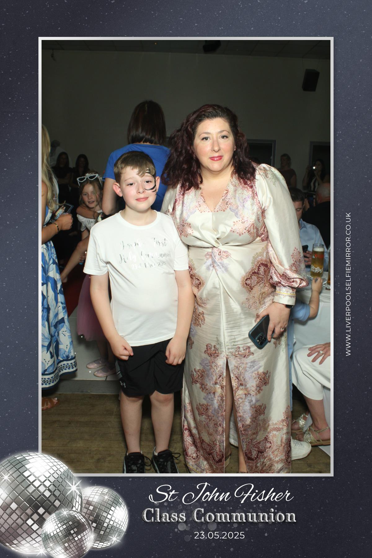 St John Fisher Class Communion 2025 | View more photos from the event at gallery.liverpoolselfiemirror.co.uk/u/LiverpoolSelfieMirror/St-John-Fisher-Class-Communion-2025