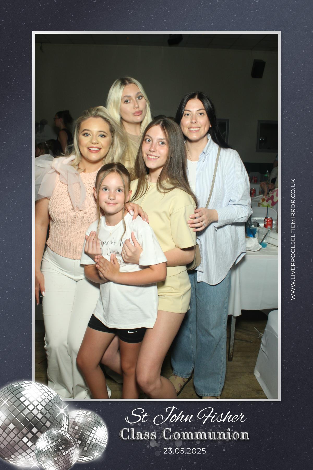 St John Fisher Class Communion 2025 | View more photos from the event at gallery.liverpoolselfiemirror.co.uk/u/LiverpoolSelfieMirror/St-John-Fisher-Class-Communion-2025