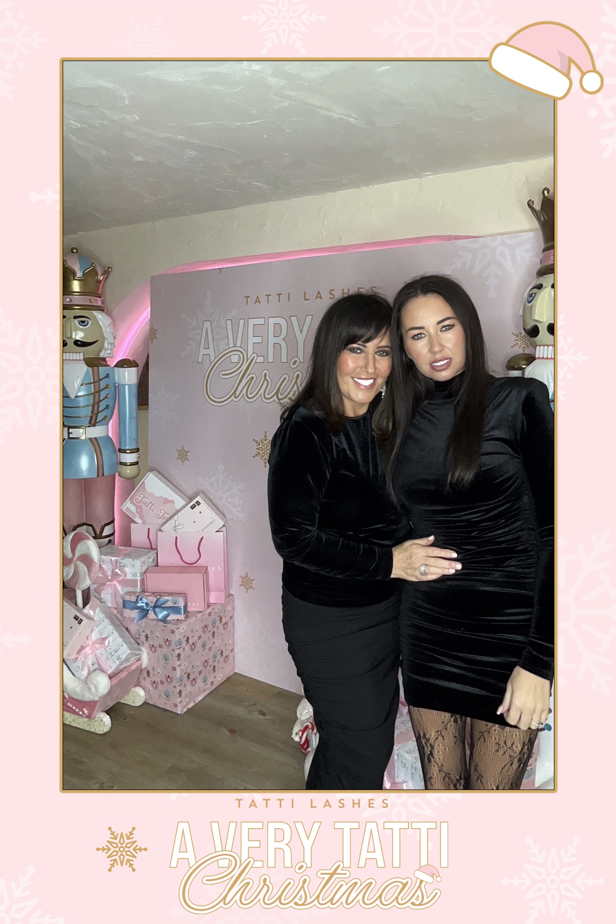 Tatti Lashes Christmas Party | View more photos from the event at gallery.liverpoolselfiemirror.co.uk/u/LiverpoolSelfieMirror/Tatti-Lashes-Christmas-Party