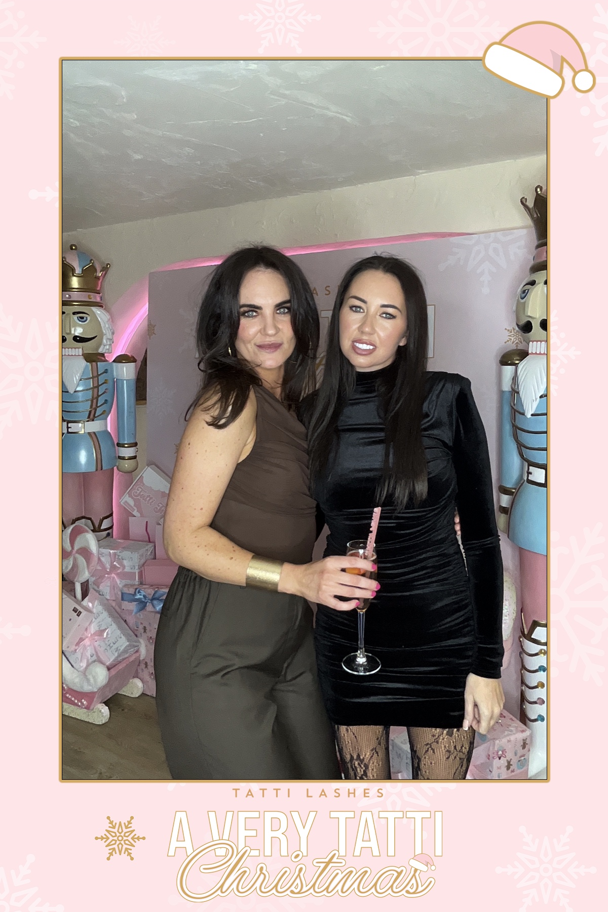 Tatti Lashes Christmas Party | View more photos from the event at gallery.liverpoolselfiemirror.co.uk/u/LiverpoolSelfieMirror/Tatti-Lashes-Christmas-Party