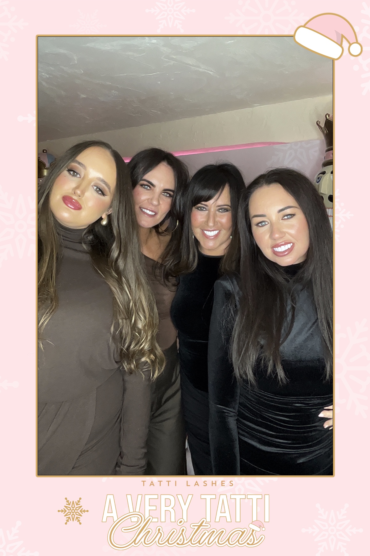 Tatti Lashes Christmas Party | View more photos from the event at gallery.liverpoolselfiemirror.co.uk/u/LiverpoolSelfieMirror/Tatti-Lashes-Christmas-Party